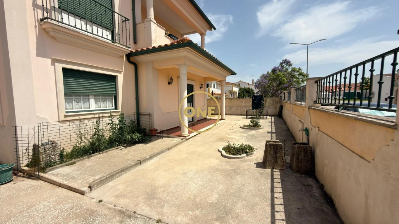 Moradia T4 para Venda em Golegã Foto 45