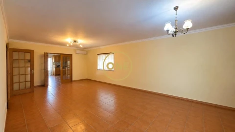 Moradia T4 para Venda em Golegã