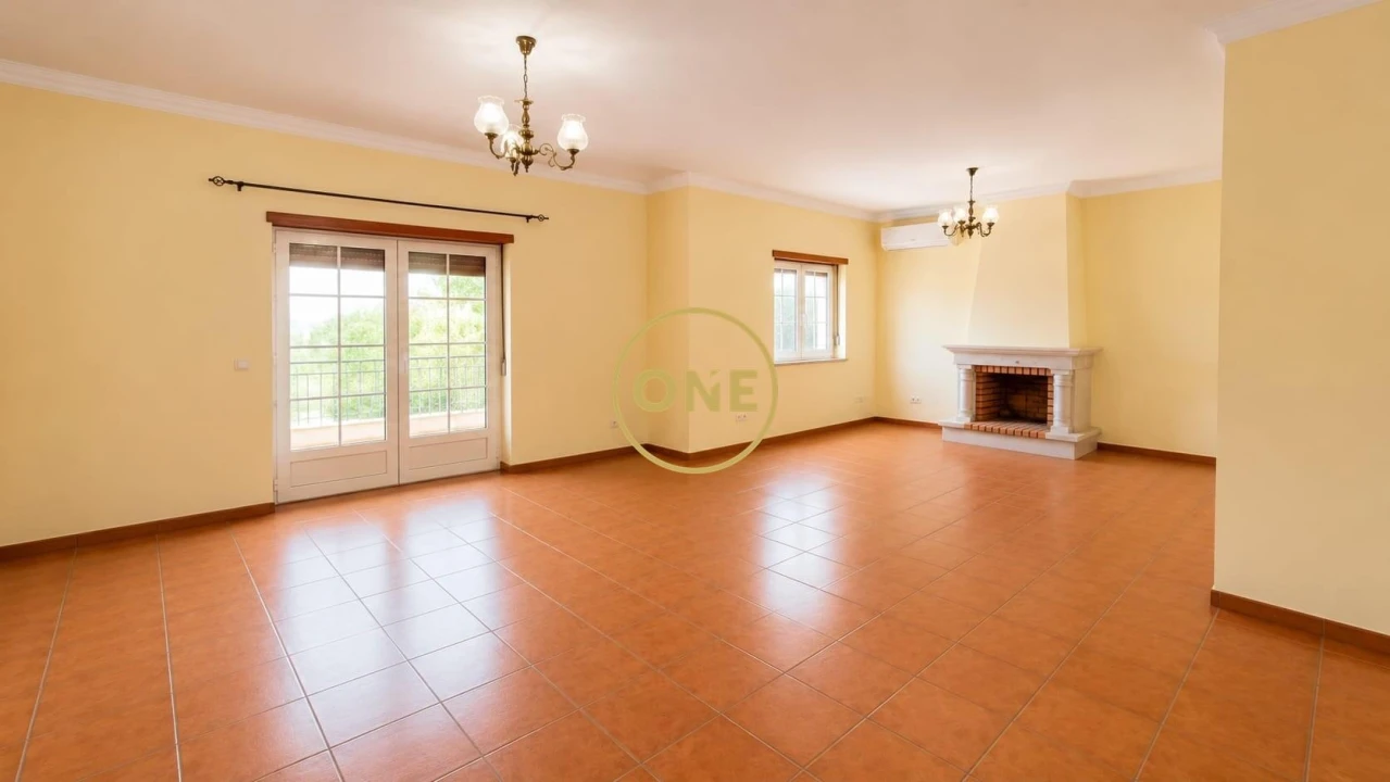 Moradia T4 para Venda em Golegã Foto 5