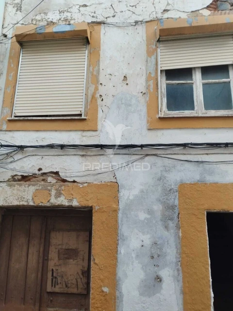 Moradia para Venda em Ribeira de Nisa e Carreiras
