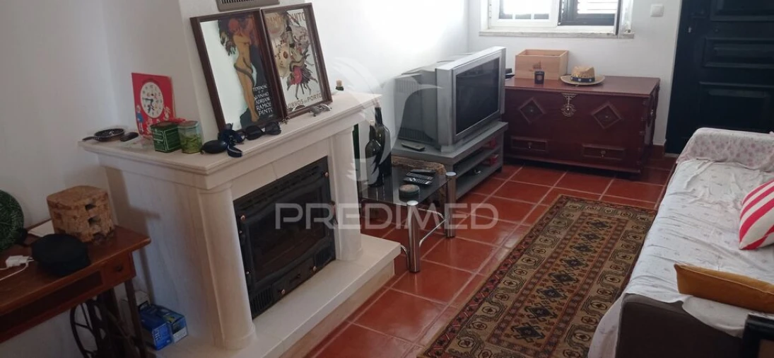 Moradia T2 para Venda em Aldeia da Mata Foto 17
