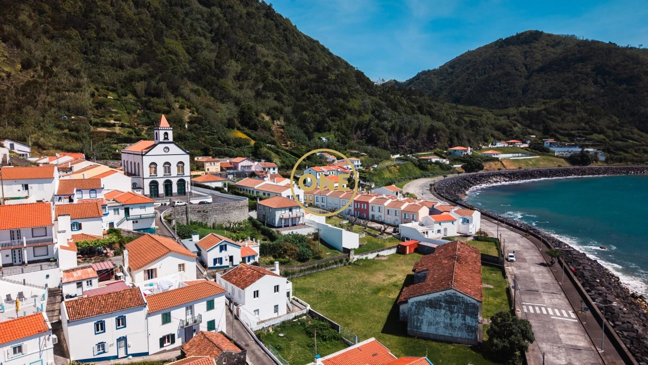 Moradia T3 para Venda em Ribeira Quente Foto 26