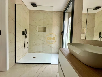 Moradia T3 para Venda em Laundos