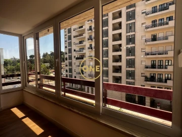 Apartamento T3 para Venda em São Domingos de Benfica