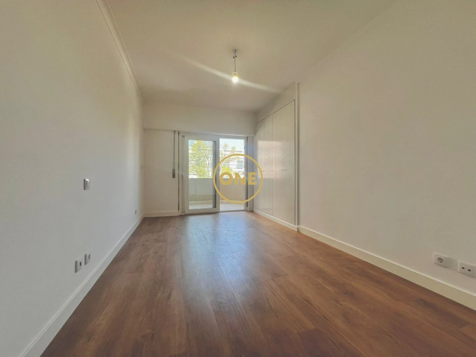 Apartamento T3 para Venda em São Domingos de Benfica Foto 15