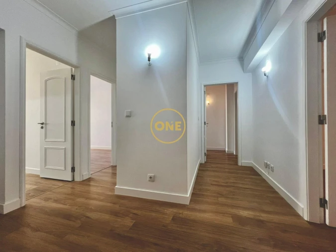 Apartamento T3 para Venda em São Domingos de Benfica Foto 9