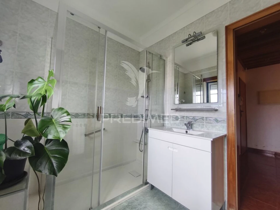 Apartamento T3 para Venda em Vila Nova da Barquinha Foto 1