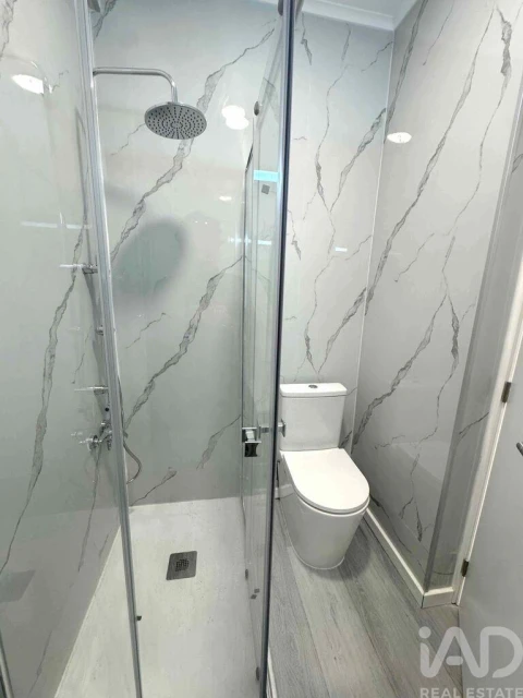 Apartamento T1 para Venda em Venteira