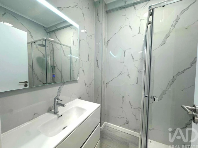 Apartamento T1 para Venda em Venteira Foto 16