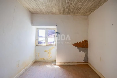 Moradia T6 para Venda em Valega