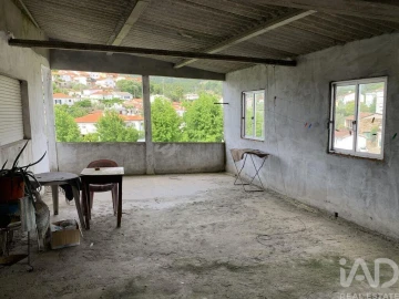 Moradia T8 para Venda em São Mamede de Ribatua
