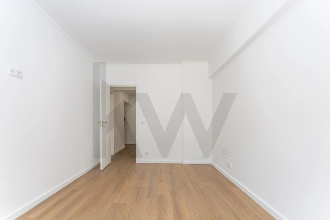 Apartamento T3 para Venda em Amora Foto 8