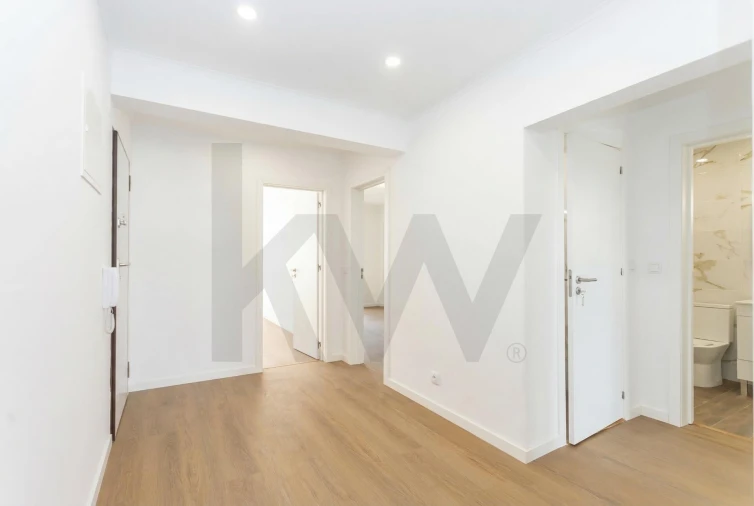 Apartamento T3 para Venda em Amora Foto 11