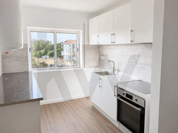 Apartamento T3 para Venda em Amora Foto 12