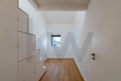 Apartamento T2 para Arrendamento em Avenidas Novas