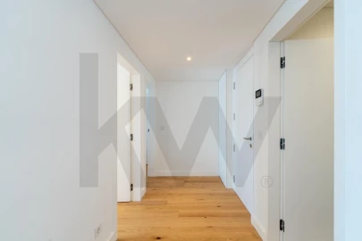 Apartamento T2 para Arrendamento em Avenidas Novas