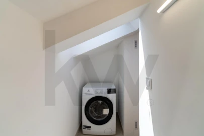 Apartamento T2 para Arrendamento em Avenidas Novas
