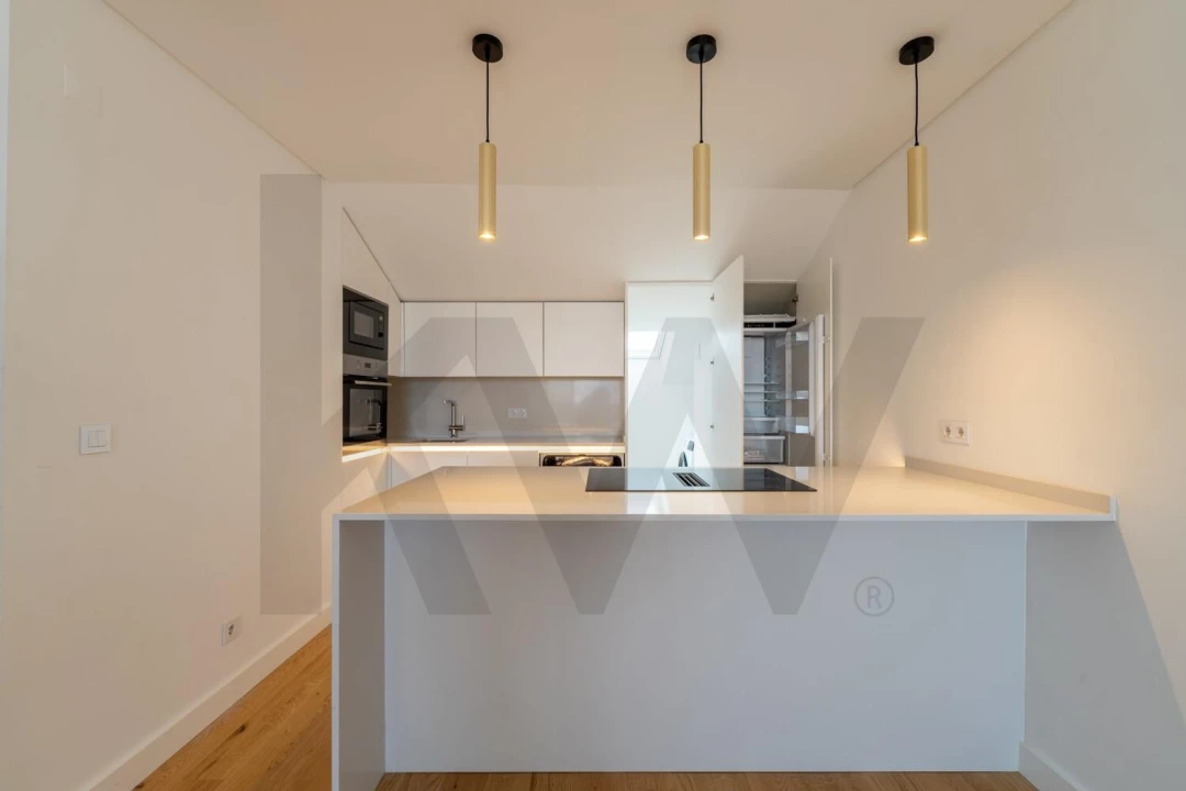 Apartamento T2 para Arrendamento em Avenidas Novas Foto 24