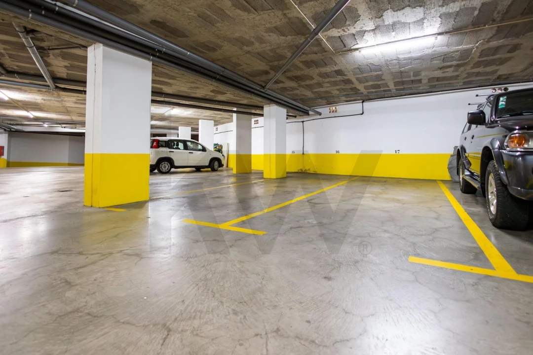 Apartamento T3 para Venda em São Martinho Foto 4