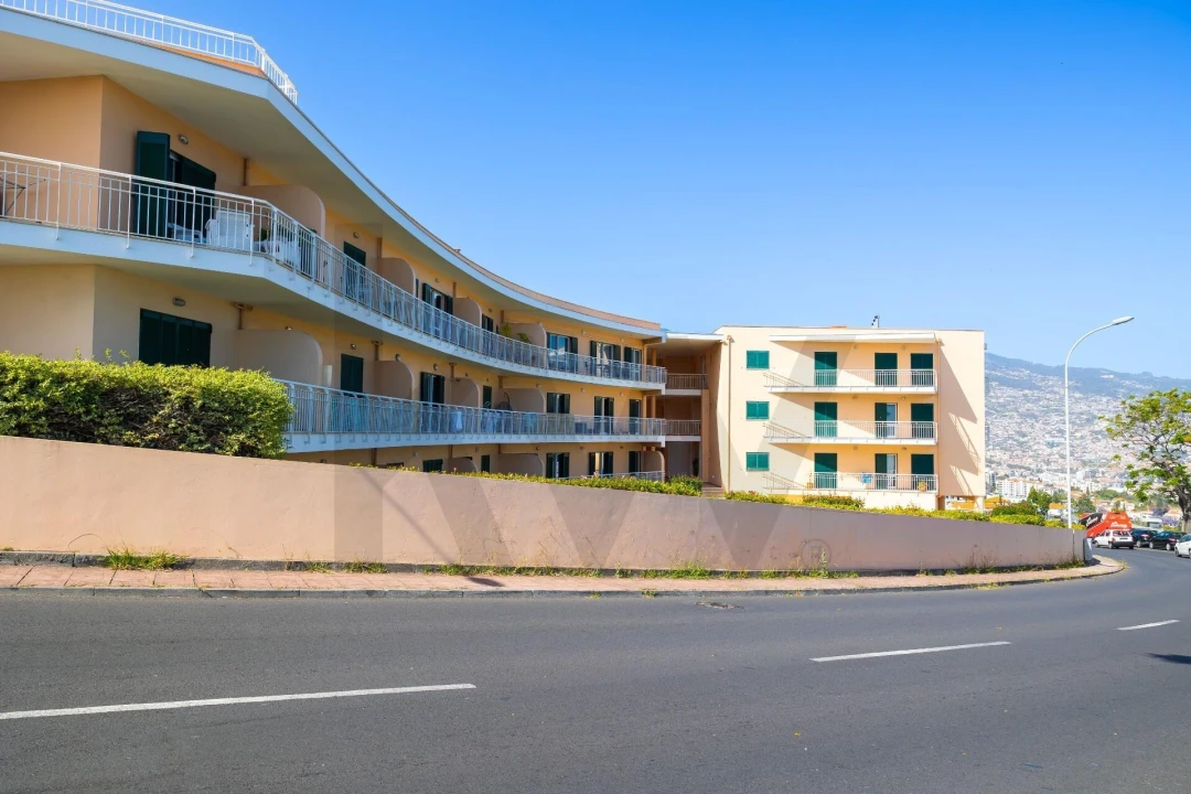 Apartamento T3 para Venda em São Martinho Foto 1