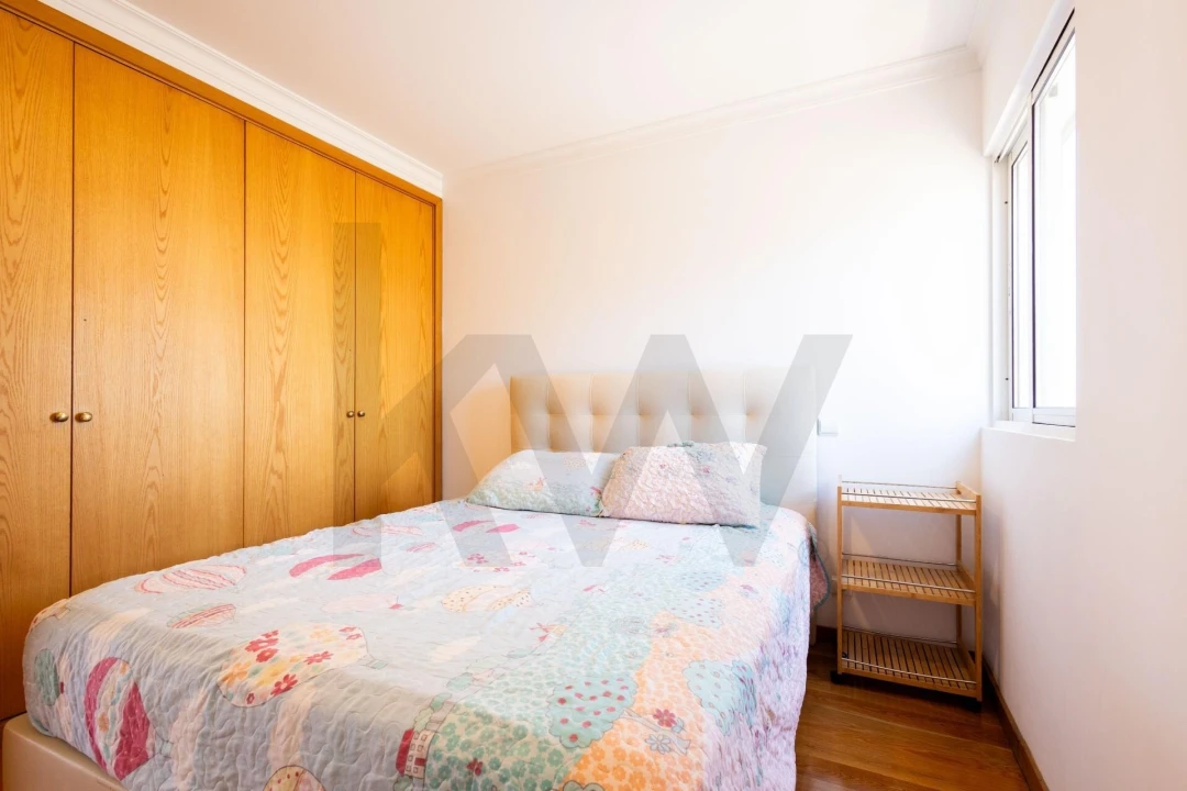 Apartamento T3 para Venda em São Martinho Foto 6