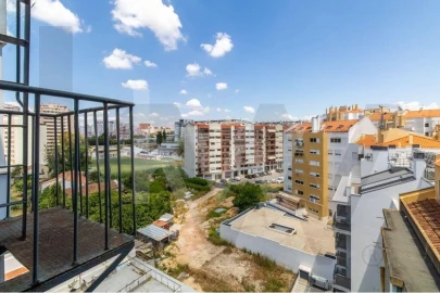 Apartamento T2 para Venda em São Domingos de Benfica