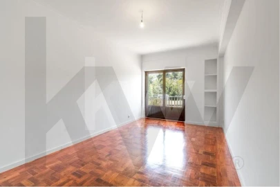 Apartamento T2 para Venda em São Domingos de Benfica