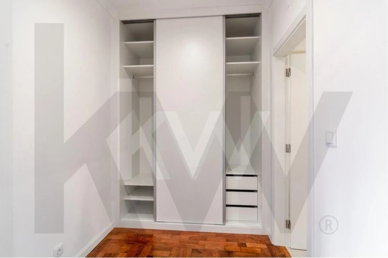 Apartamento T2 para Venda em São Domingos de Benfica Foto 17