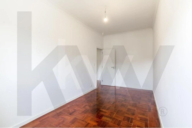 Apartamento T2 para Venda em São Domingos de Benfica Foto 11
