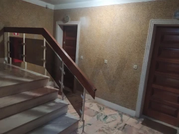 Apartamento T2 para Arrendamento em Massamá e Monte Abraão