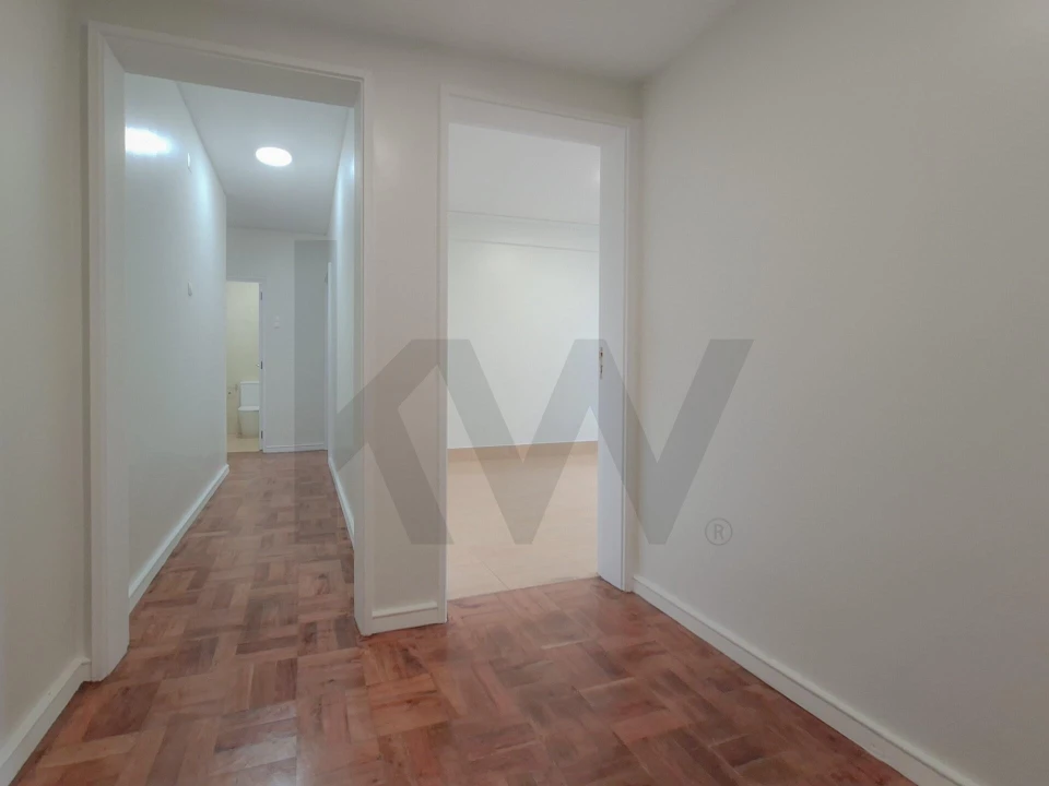 Apartamento T2 para Arrendamento em Arroios Foto 2