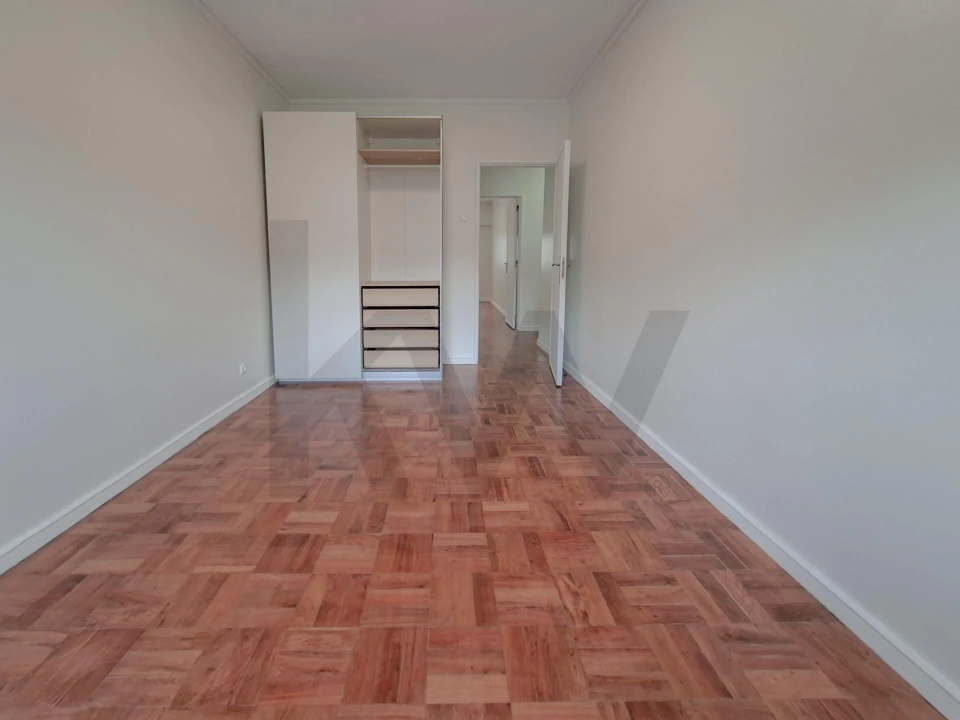 Apartamento T2 para Arrendamento em Arroios Foto 23