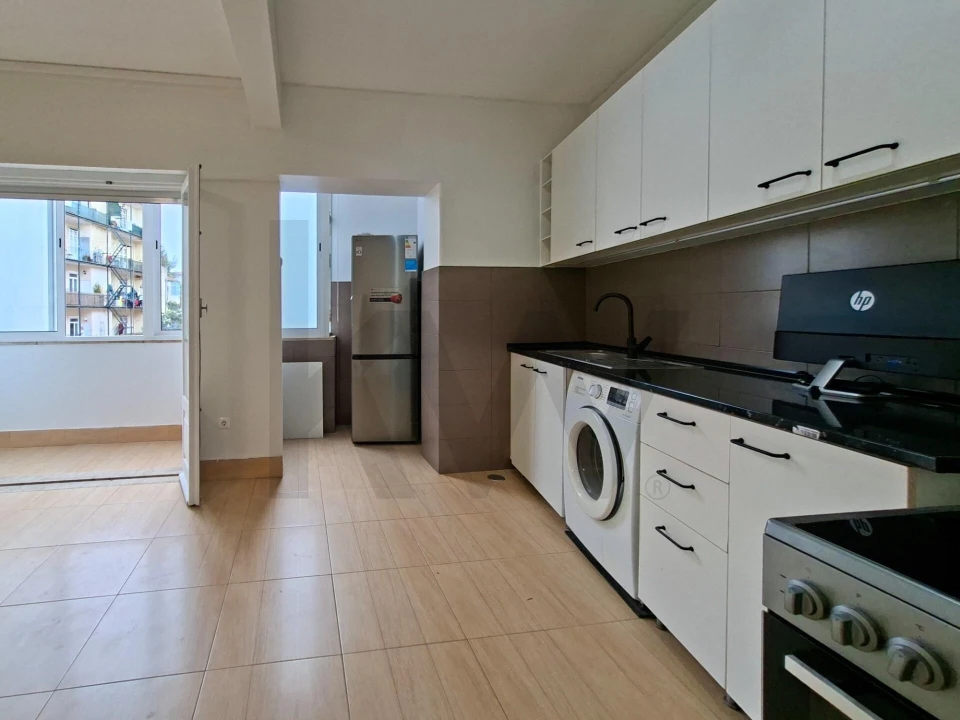 Apartamento T2 para Arrendamento em Arroios Foto 12