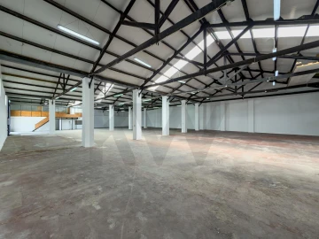 Armazém para Arrendamento em Marvila