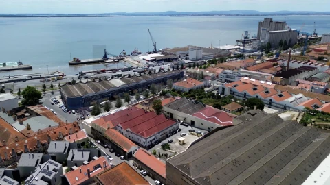 Armazém para Arrendamento em Marvila
