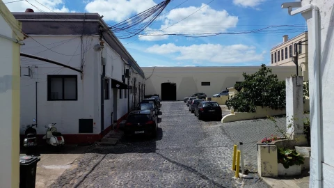 Armazém para Arrendamento em Marvila