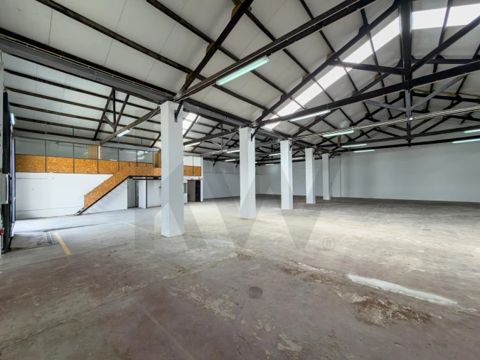 Armazém para Arrendamento em Marvila Foto 5