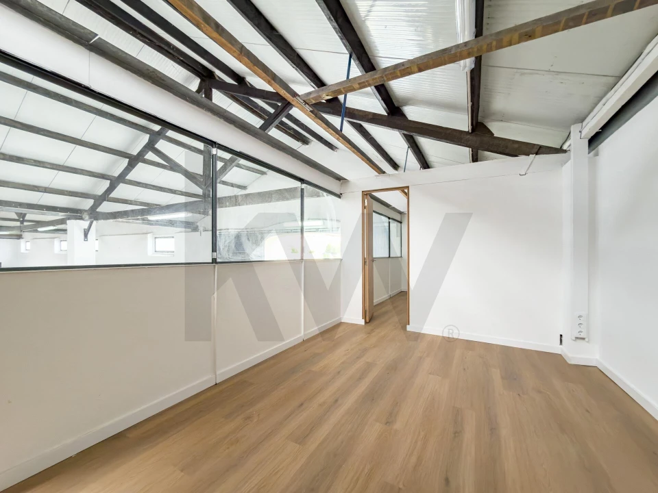 Armazém para Arrendamento em Marvila Foto 23