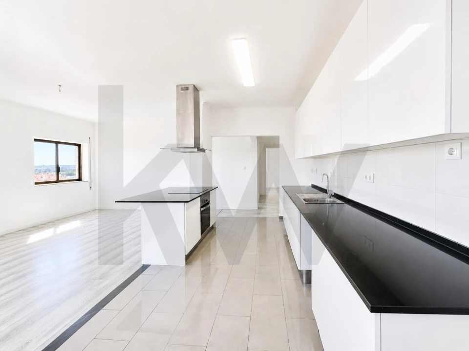 Apartamento T2 para Venda em Amora Foto 10