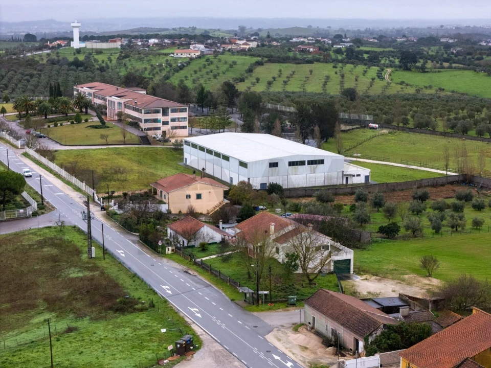 Moradia T2 para Venda em Azoia de Cima e Tremês Foto 34