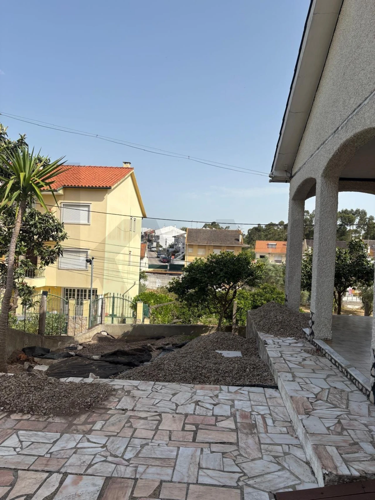 Moradia T3 para Venda em Corroios Foto 14