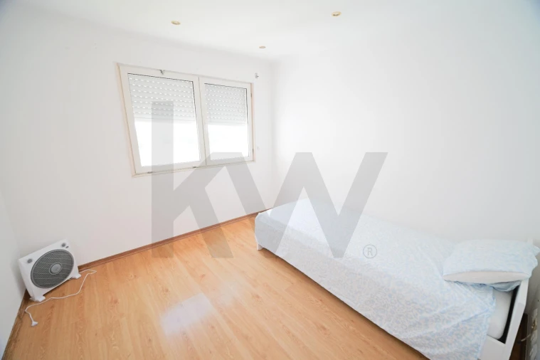 Apartamento T3 para Venda em Santo Antonio da Charneca Foto 17