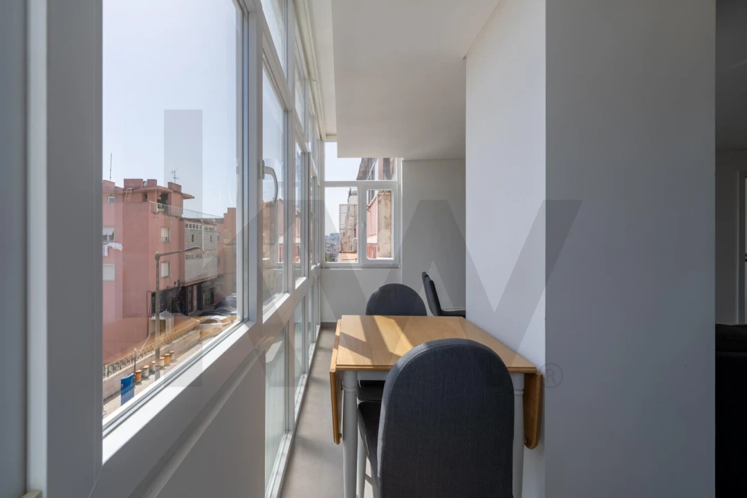 Apartamento T2 para Arrendamento em São Vicente Foto 5