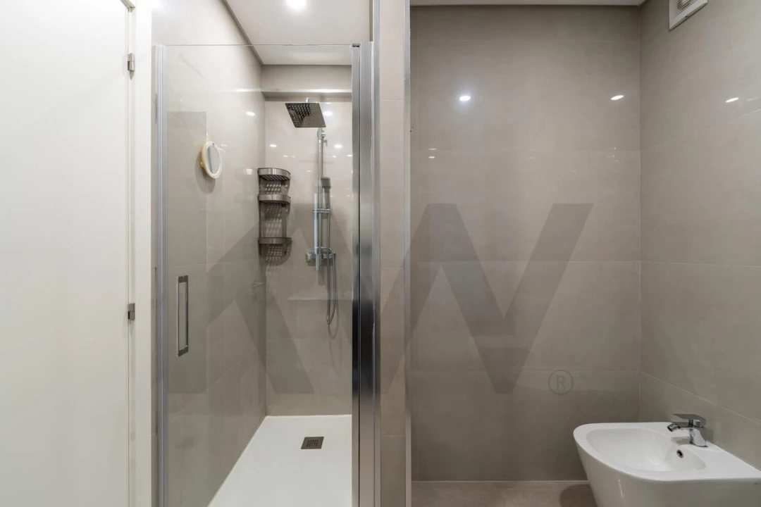 Apartamento T2 para Arrendamento em São Vicente Foto 17