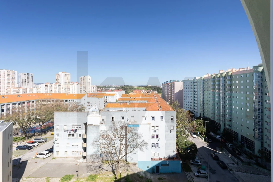 Apartamento T4 para Arrendamento em Areeiro Foto 33
