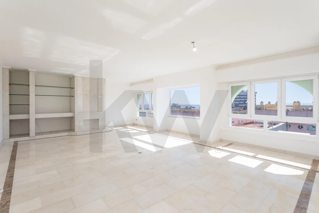 Apartamento T4 para Arrendamento em Areeiro Foto 1