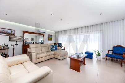 Apartamento T3 para Venda em Odivelas
