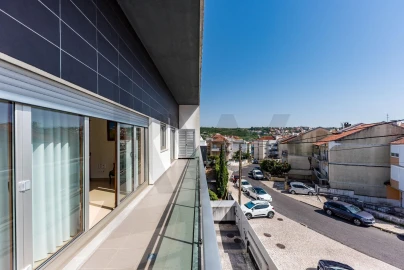 Apartamento T3 para Venda em Odivelas