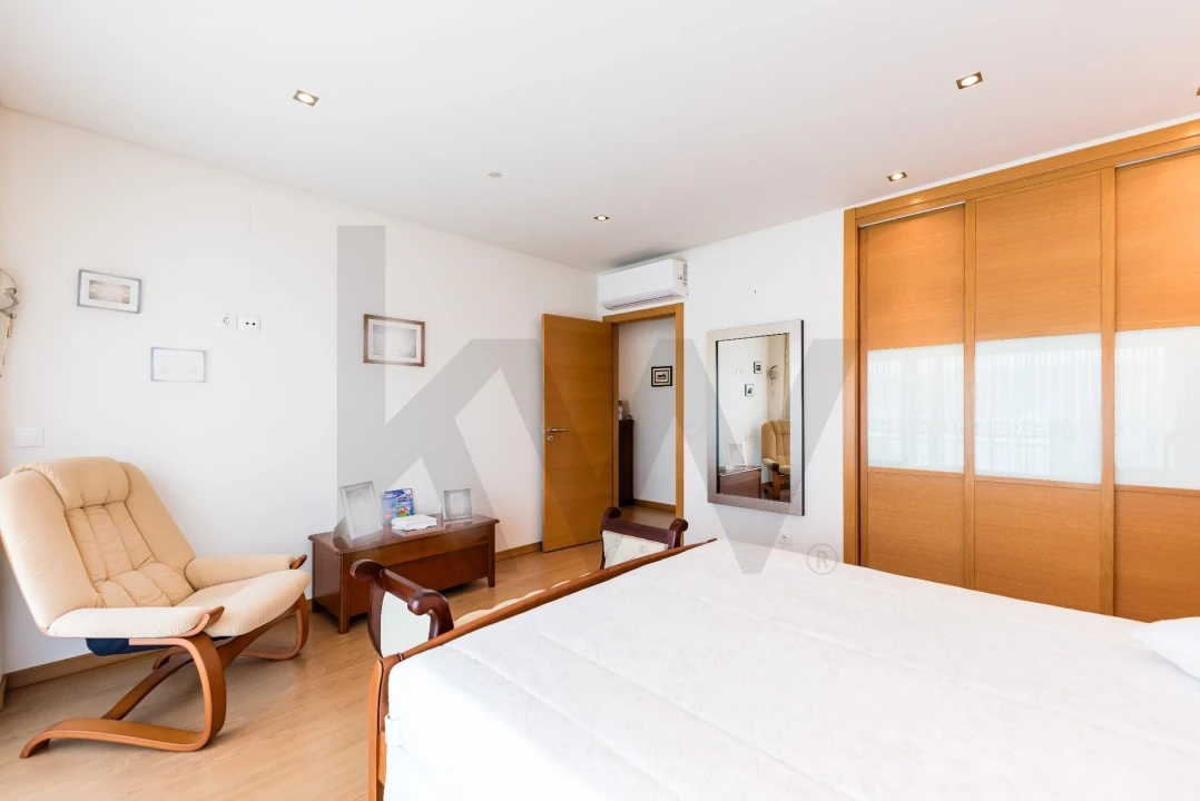 Apartamento T3 para Venda em Odivelas Foto 21