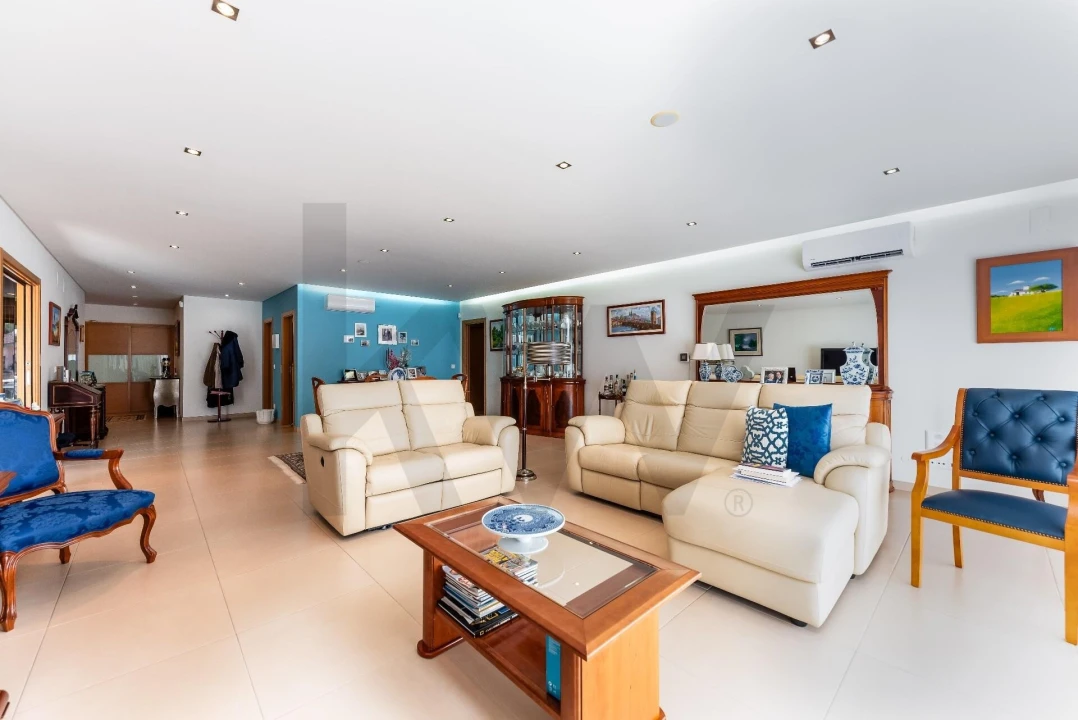 Apartamento T3 para Venda em Odivelas Foto 6